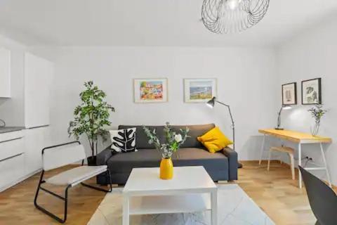 Paid Parking - 1 Minute To Public Transport - 3 Min To Supermarket And Pharmacy Apartamento