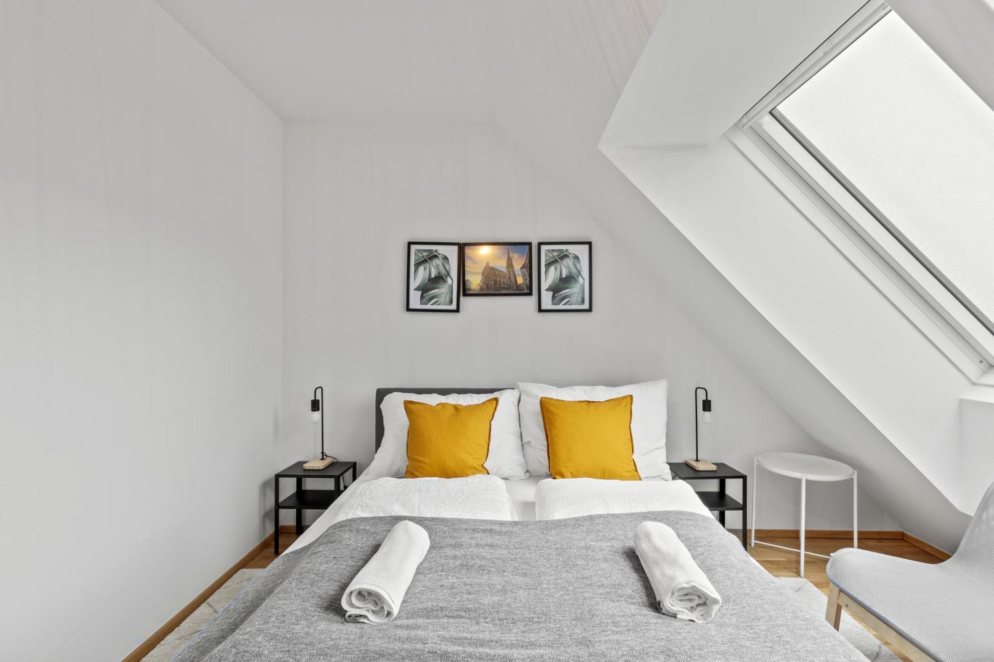1 Min To Public Transport - 3 Min To Supermarket And Pharmacy - On-site Parking For 19,90 Eur Vienna