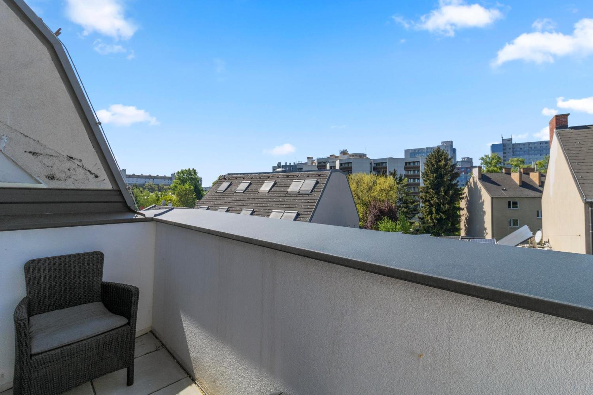 Apartment 1 Min To Public Transport - 3 Min To Supermarket And Pharmacy - On-site Parking For 19,90 Eur