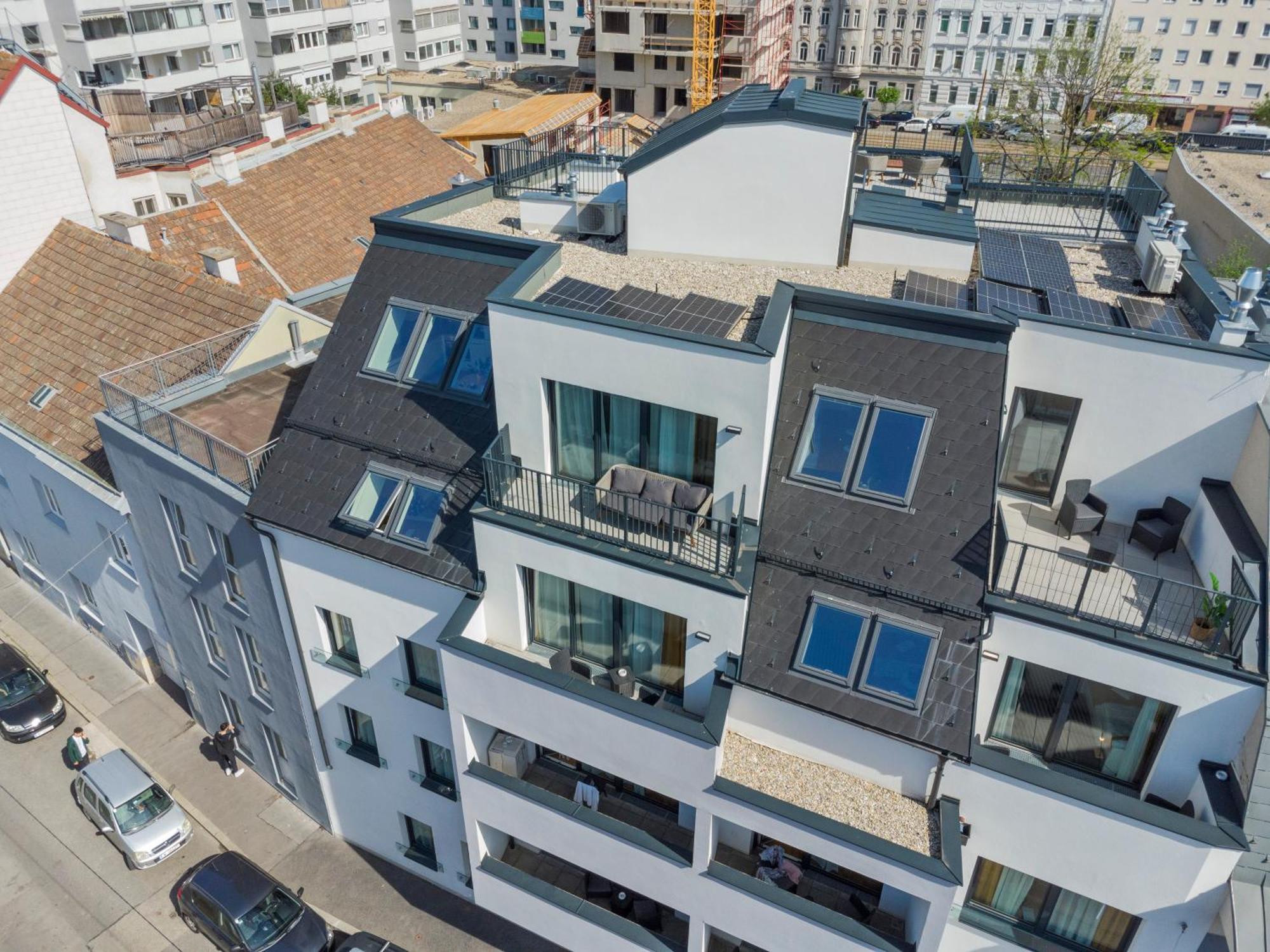 1 Min To Public Transport - 3 Min To Supermarket And Pharmacy - On-site Parking For 19,90 Eur *