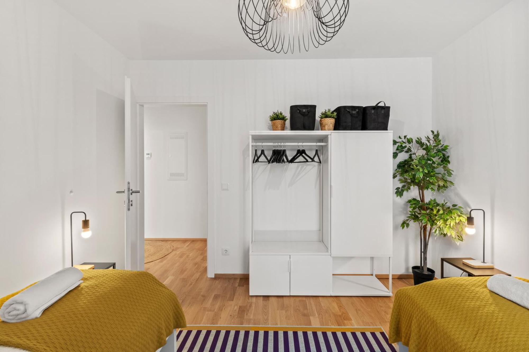 Near Klinik Floridsdorf - 3 Min To Supermarket And Pharmacy - On-Site Parking For 19,90 Eur *