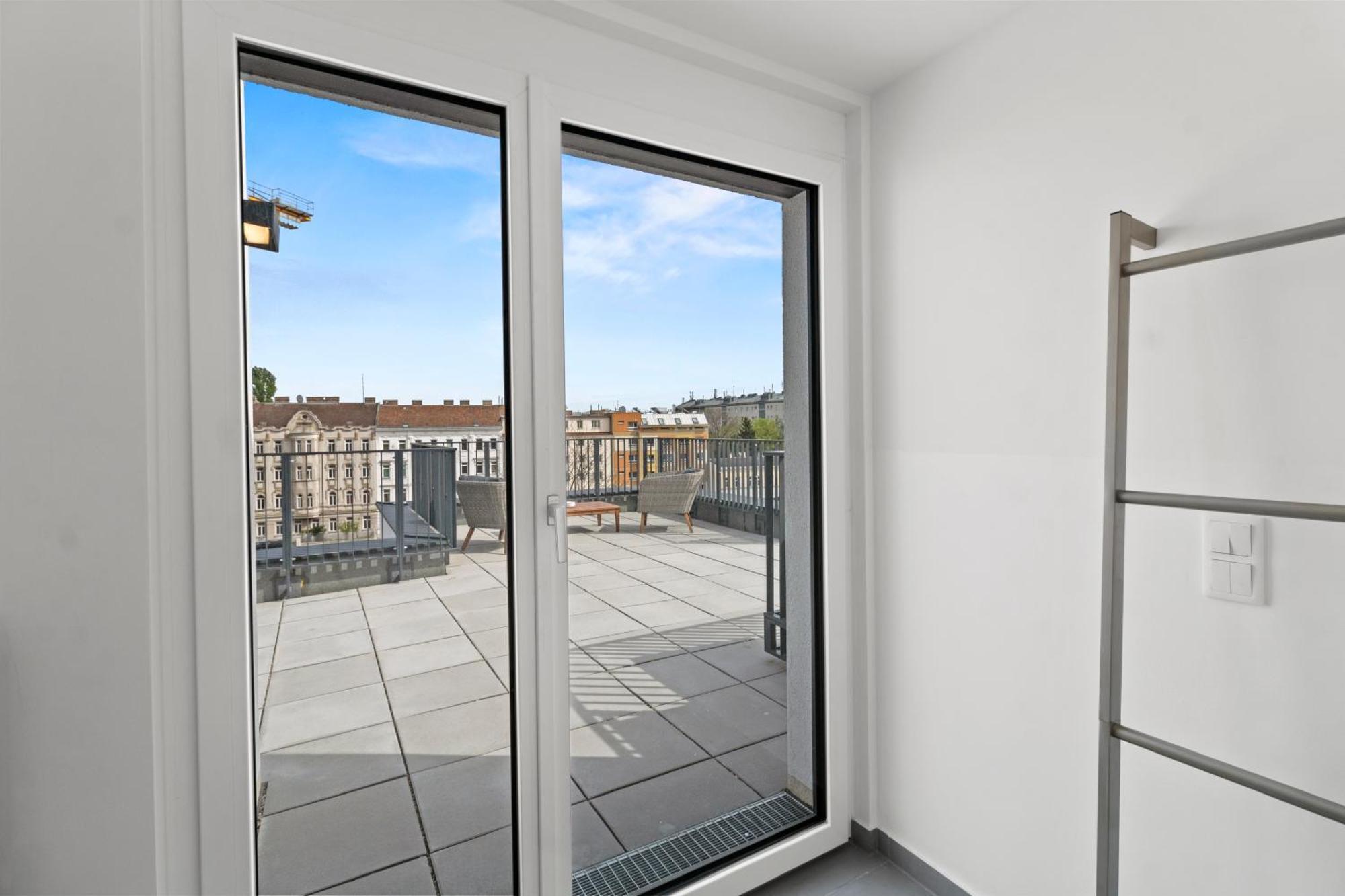 Near Klinik Floridsdorf - 3 Min To Supermarket And Pharmacy - On-Site Parking For 19,90 Eur *