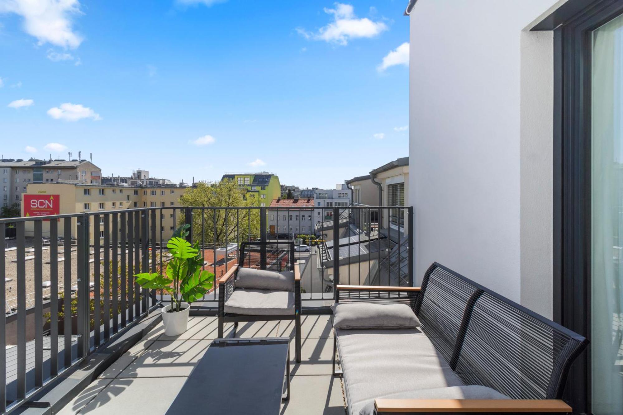 Near Klinik Floridsdorf - 3 Min To Supermarket And Pharmacy - On-Site Parking For 19,90 Eur *