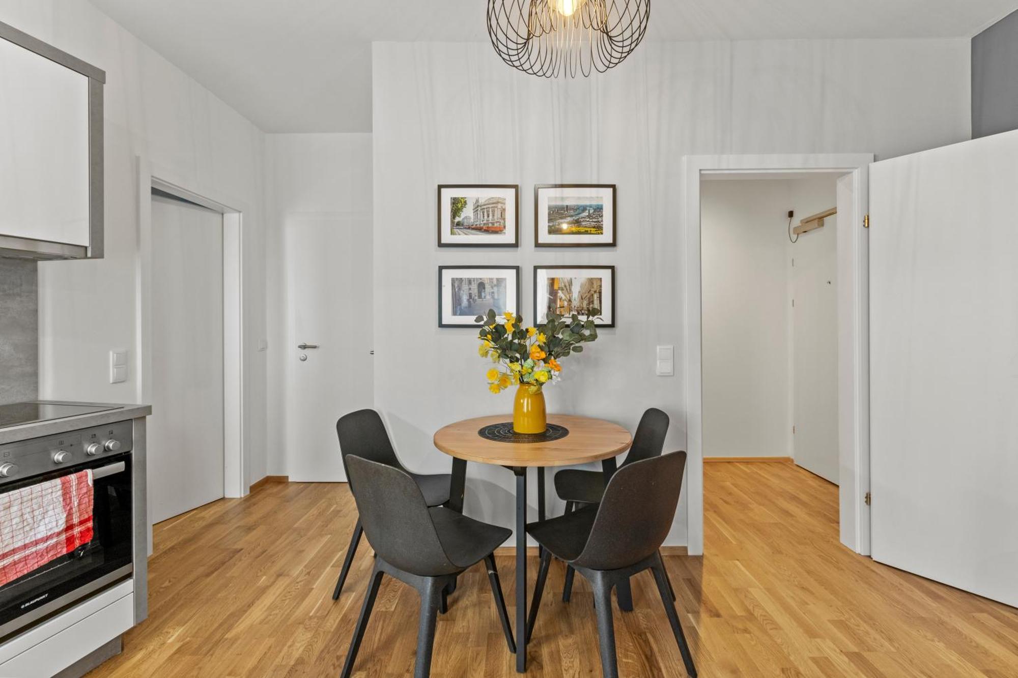 Appartement Near Klinik Floridsdorf - 3 Min To Supermarket And Pharmacy - On-Site Parking For 19,90 Eur Vienne